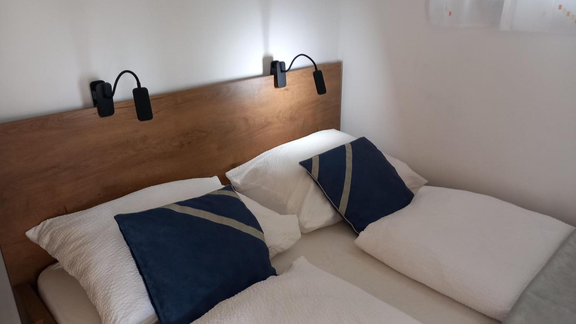 White Stone Apartman Hajdúszoboszló Extérieur photo